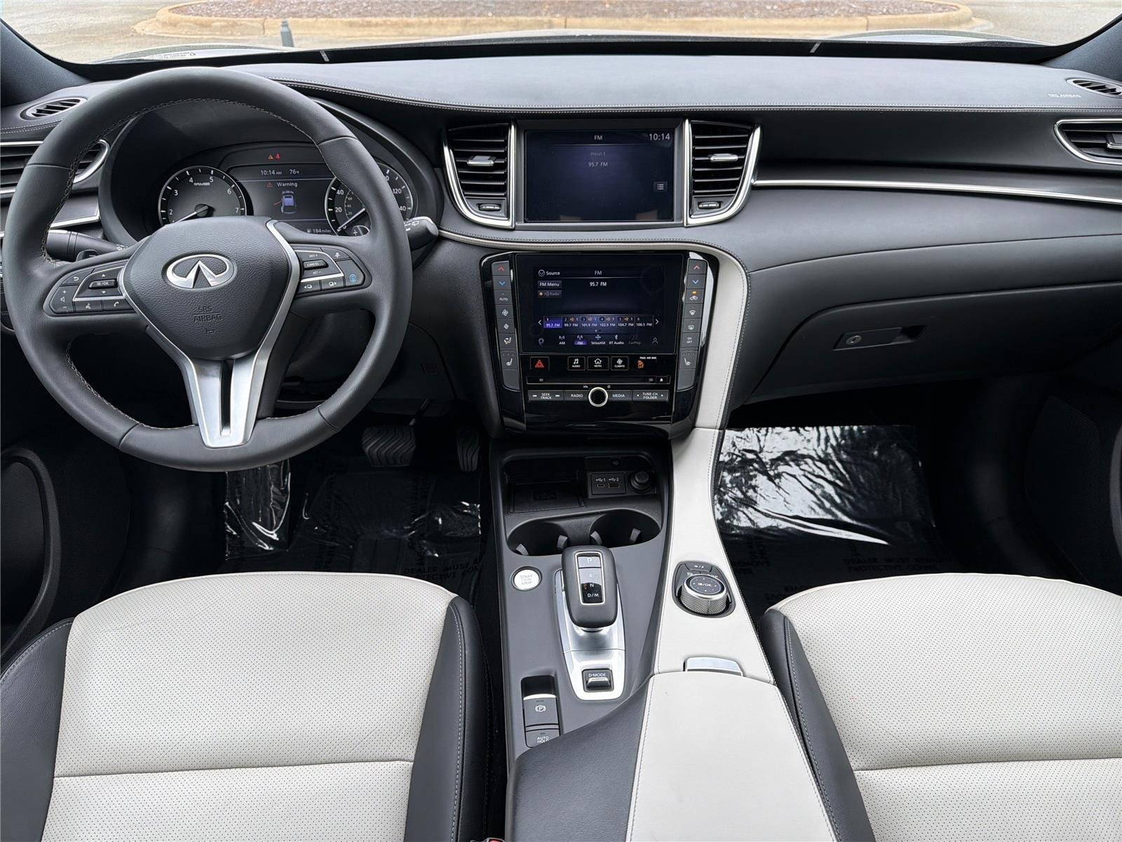 Certified Used 2025 Hermosa Blue INFINITI LUXE image 2