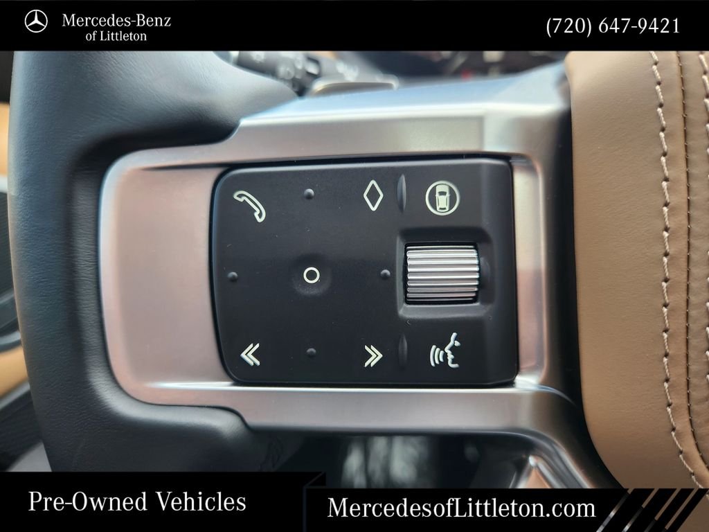 Used 2024 White Land Rover Metropolitan Edition image 27