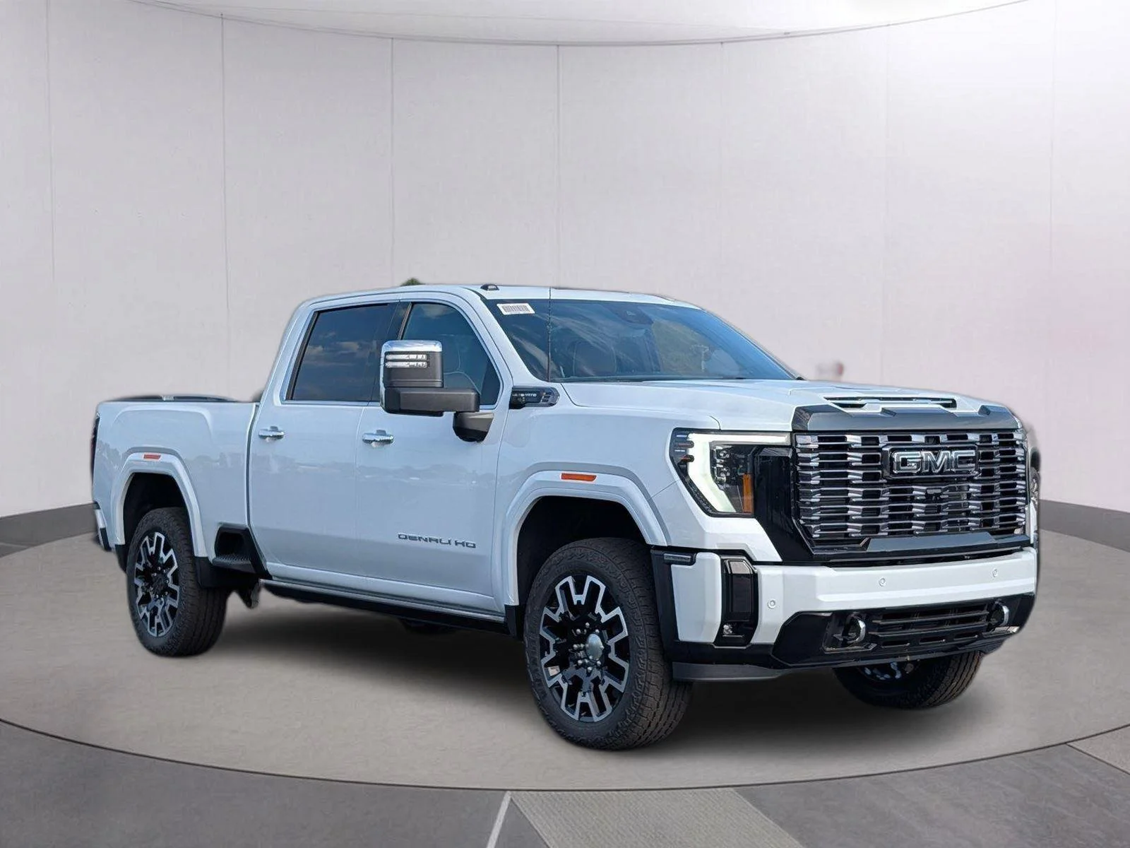New 2026 Glacier White Tricoat GMC Denali Ultimate image 8