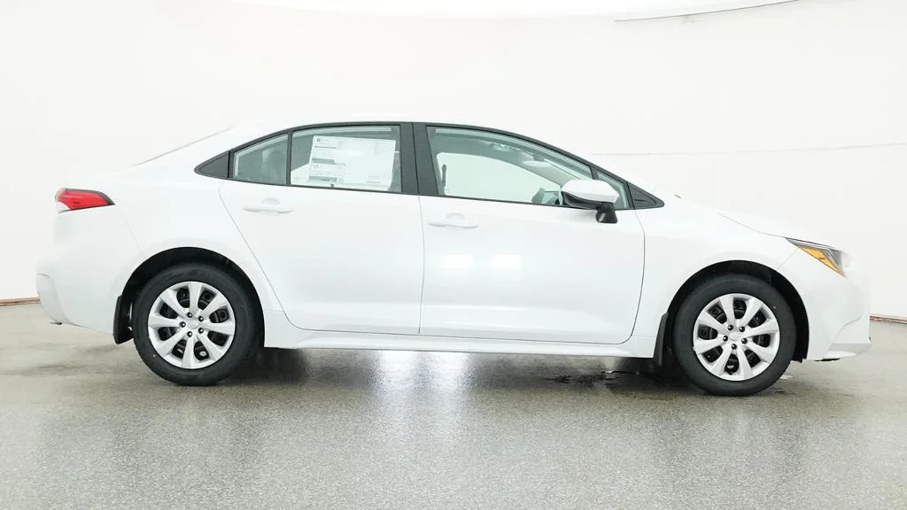 New 2026 Wind Chill Pearl Toyota LE image 13