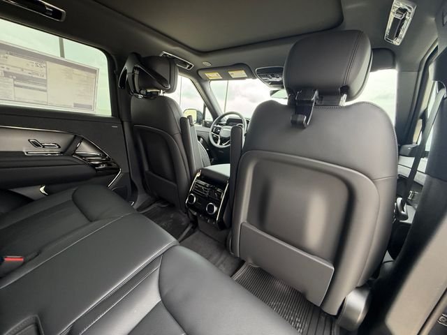 New 2026 Varesine Blue Land Rover Dynamic SE image 17
