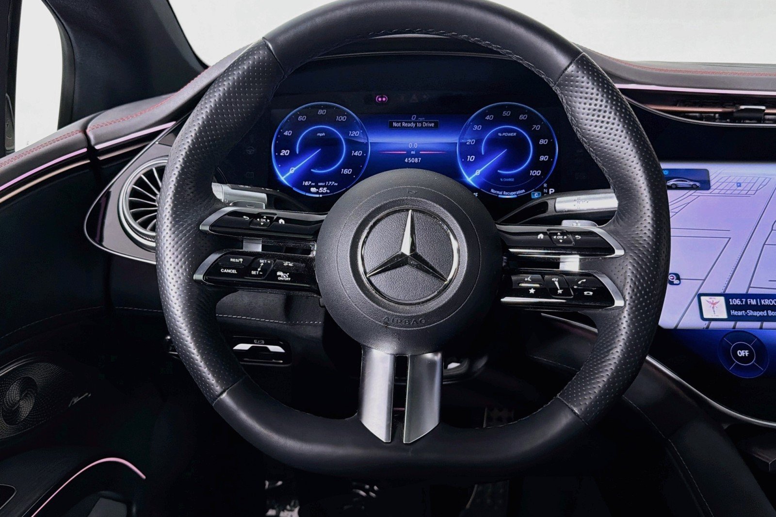 Certified Used 2022 Nautical Blue Metallic Mercedes-Benz 580 image 17