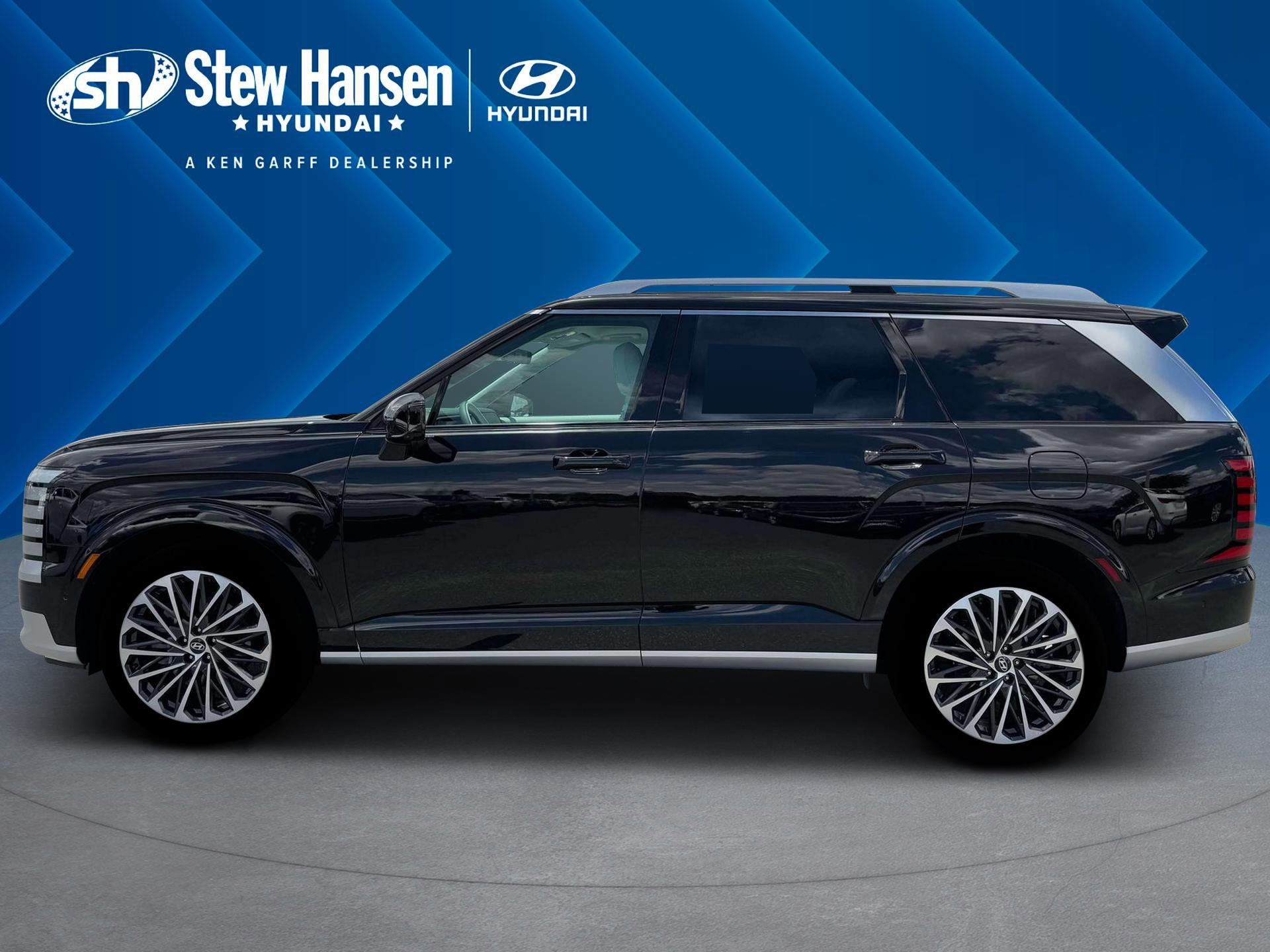 New 2026 Abyss Black Pearl Hyundai Calligraphy image 3