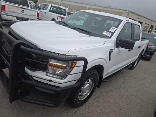 Used 2022 Oxford White Ford XL image 2