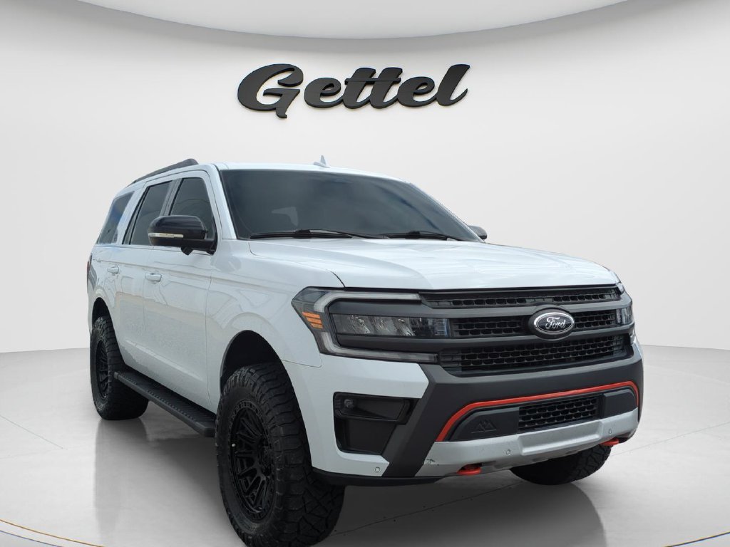 Used 2022 White Ford Timberline image 3