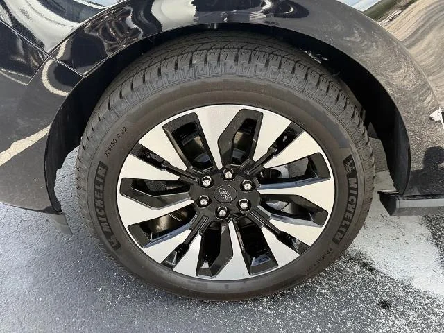 New 2026 Agate Black Metallic Ford Platinum® image 36
