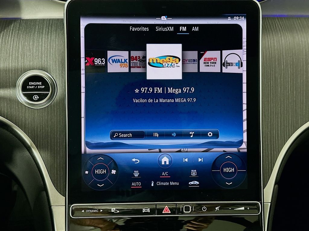 Certified Used 2023 White Mercedes-Benz GLC 300 image 14