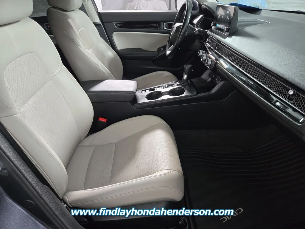 2024 Honda Civic Hatchback EX-L - Photo 21