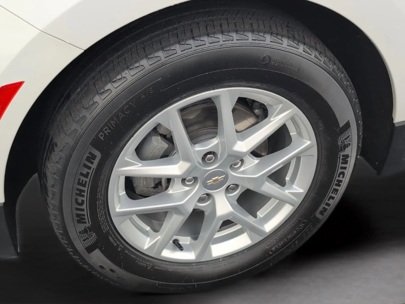 Used 2024 Summit White Chevrolet LS image 38