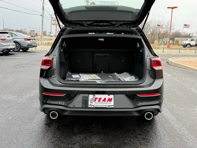New 2026 Black Volkswagen 2.0T SE image 3