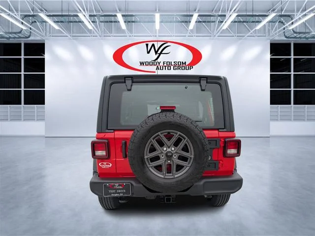 New 2026 Firecracker Red Clear-Coat Exterior Paint Jeep Sport image 4