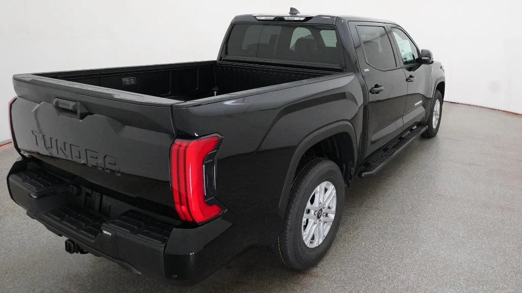 New 2026 Midnight Black Metallic Toyota SR5 image 47