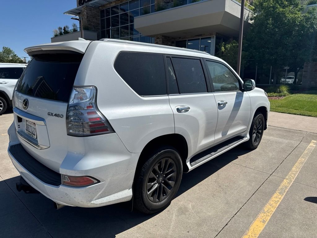 Certified Used 2020 White Lexus 460 image 3