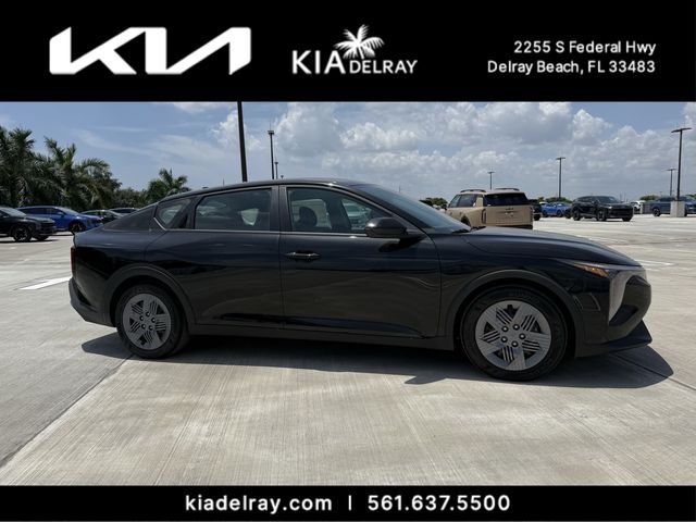 2026 Kia K4 LX