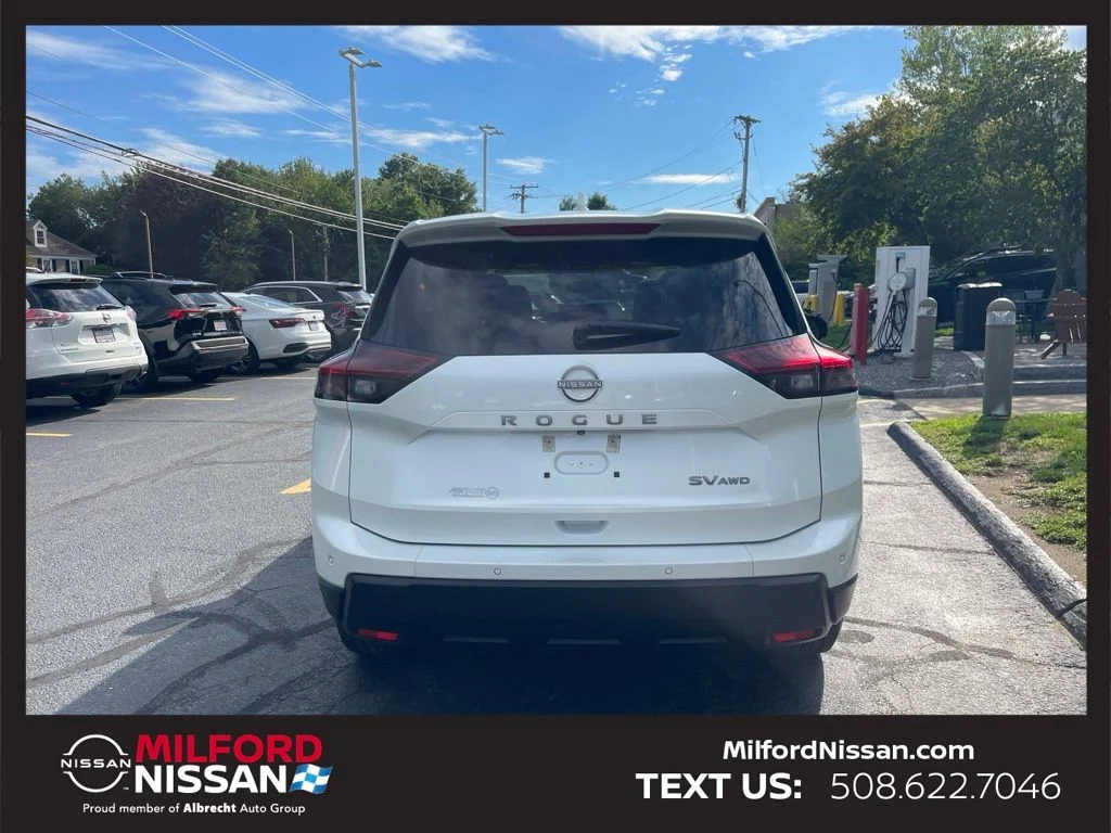 Certified Used 2024 White Nissan SV image 4
