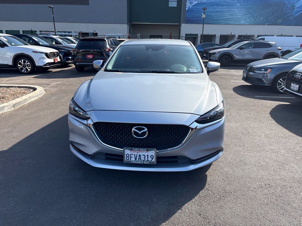 Used 2018 Sonic Silver Metallic Mazda Sport image 3