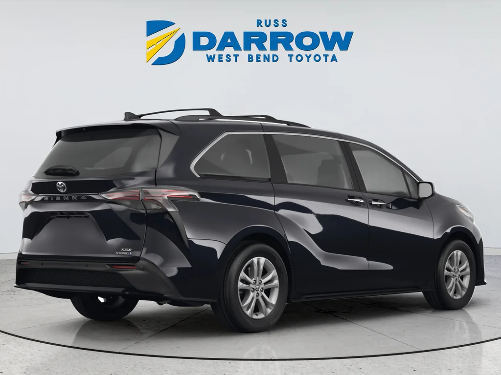 Used 2022 Black Toyota XLE image 3