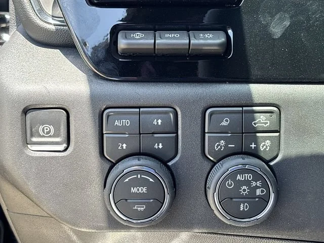 2026 Chevrolet Silverado 1500 ZR2 - Photo 22
