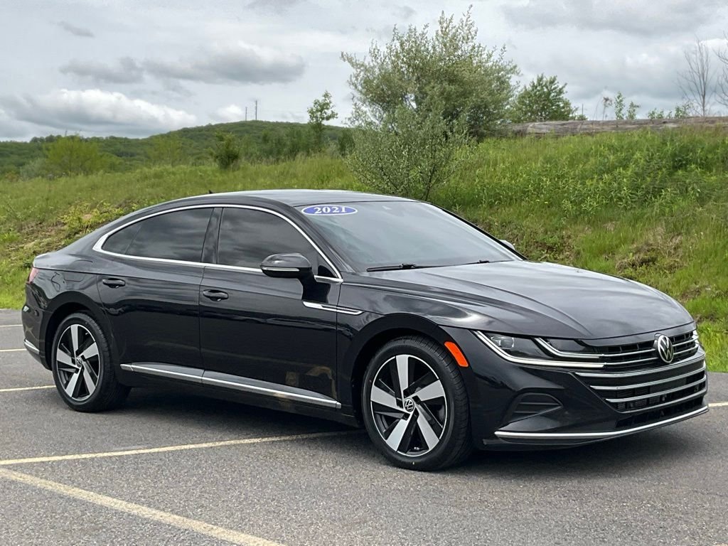 2021 Volkswagen Arteon SE's photo