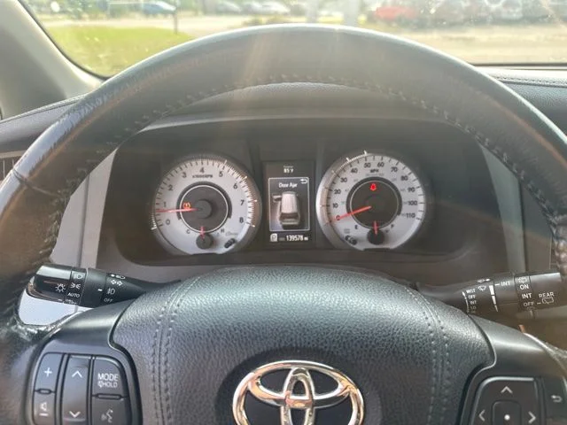 Used 2019 White Toyota SE image 14