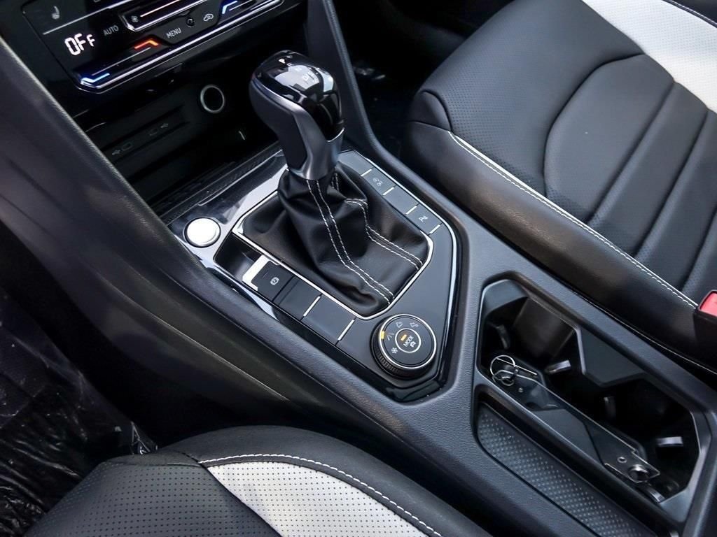New 2026 Pure White Volkswagen 1.5T SEL image 20