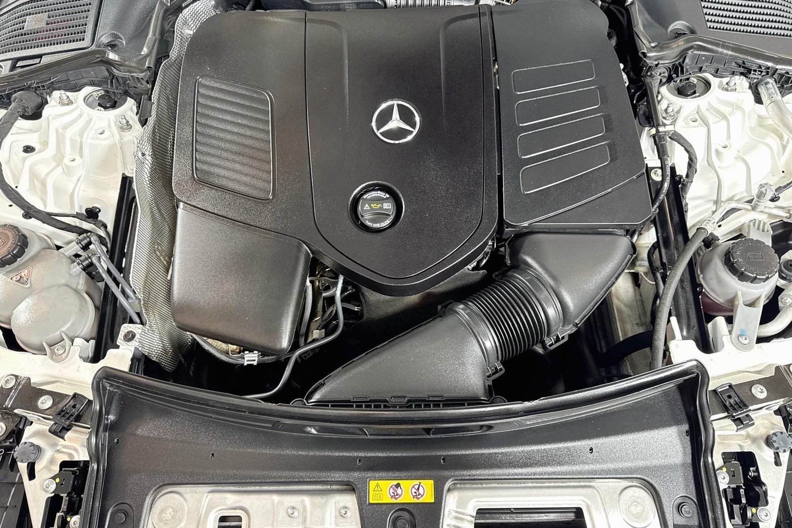 Certified Used 2024 Polar White Mercedes-Benz C 300 image 29