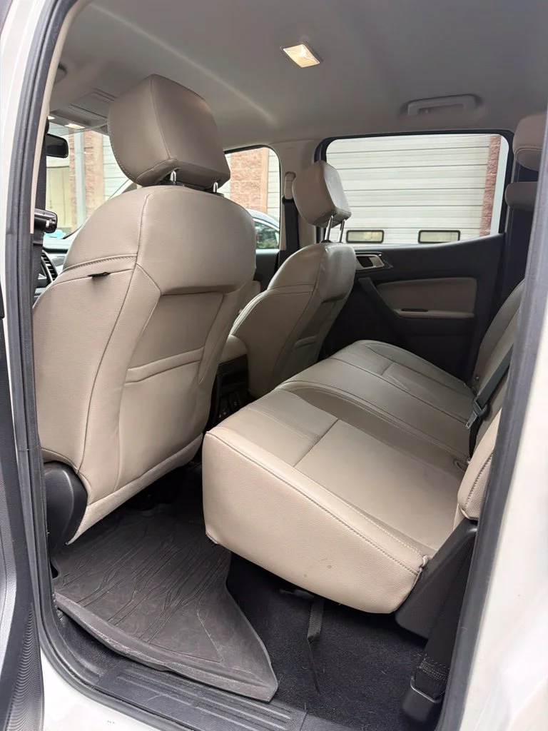 Used 2019 White Ford Lariat image 18