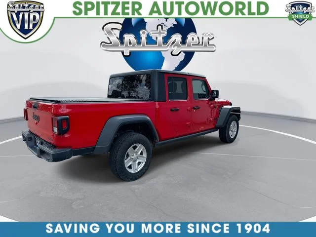 Used 2020 Red Jeep Sport image 9