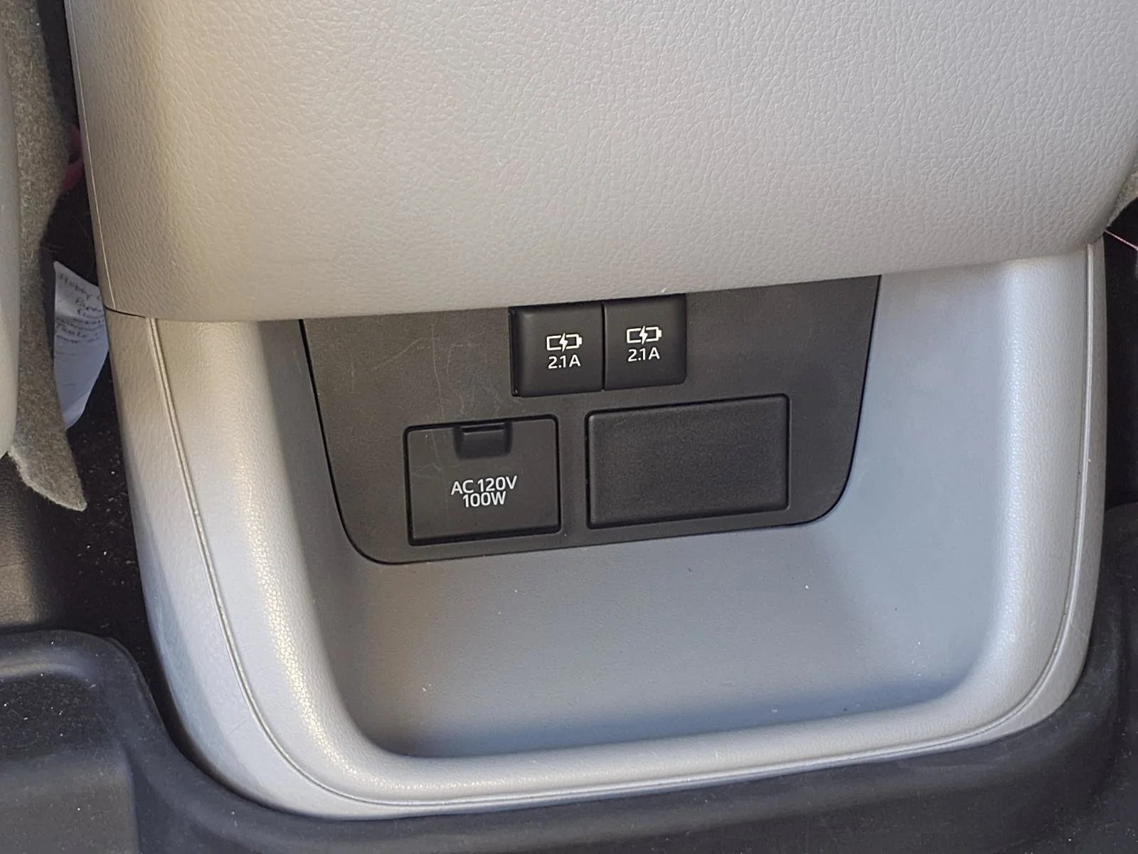 Certified Used 2018 Predawn Gray Mica Toyota XLE image 24