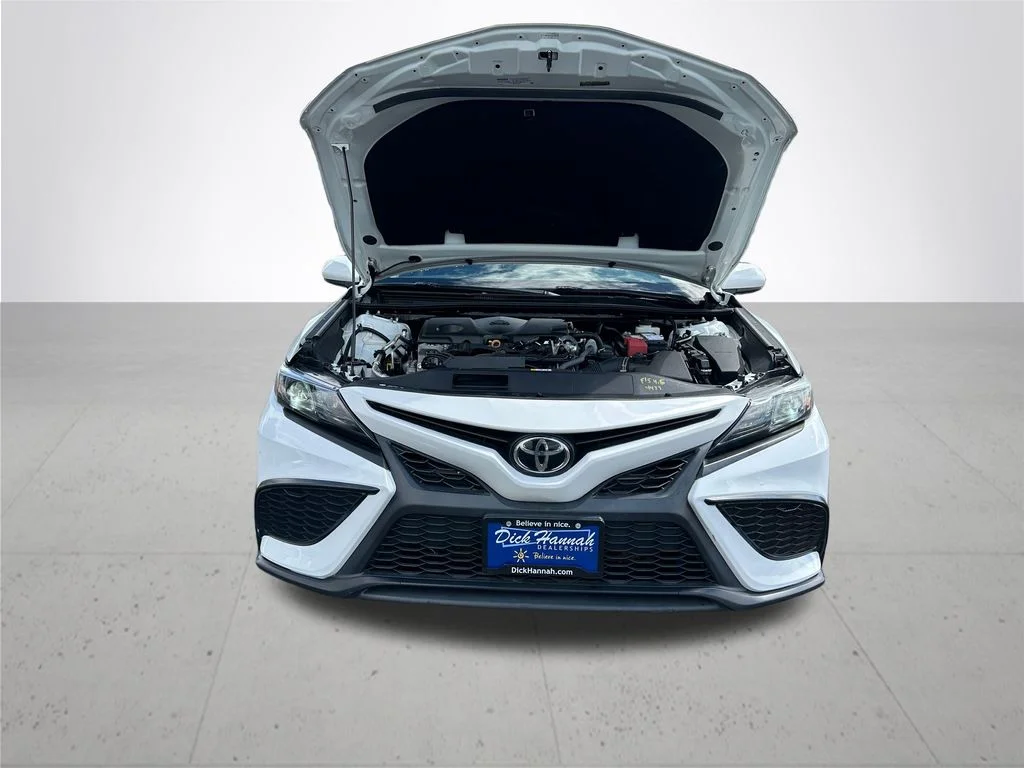 Used 2021 White Toyota SE image 4