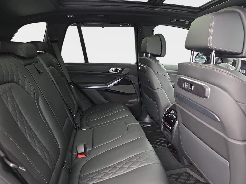 New 2026 Black Sapphire Metallic BMW xDrive50e image 11