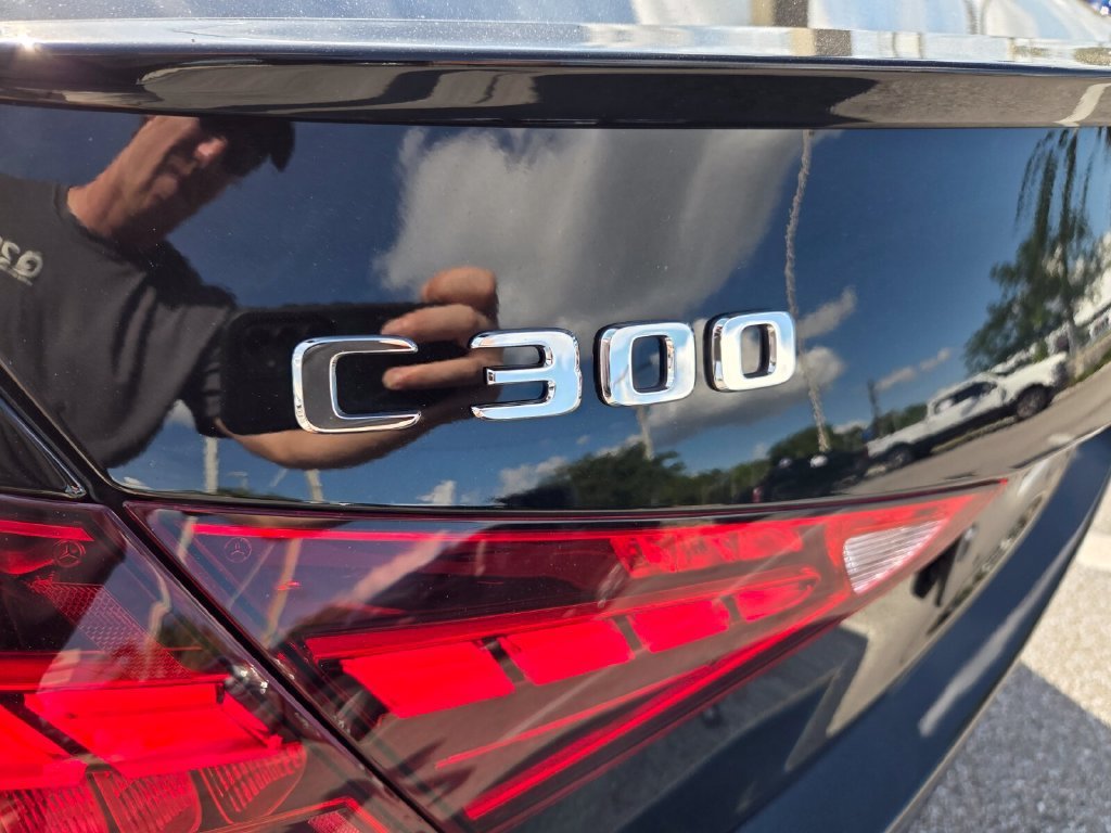 2026 Mercedes-Benz C-Class Sedan C 300 - Photo 12