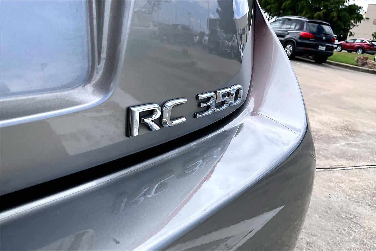 Used 2017 Atomic Silver Lexus  image 29
