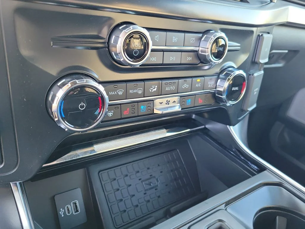 New 2026 Agate Black Metallic Ford Raptor® image 19