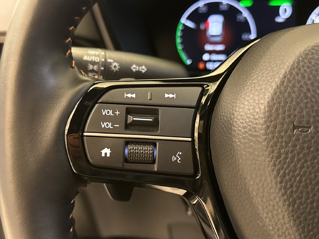 2025 Honda CR-V Sport Touring - Photo 35