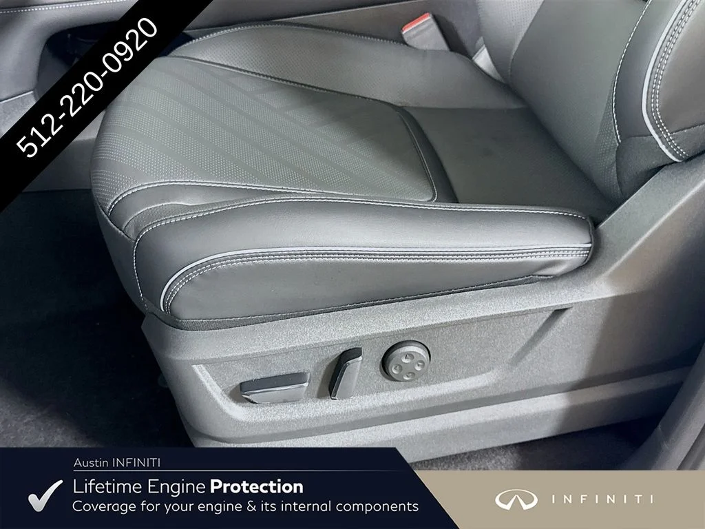 New 2027 White INFINITI LUXE image 25