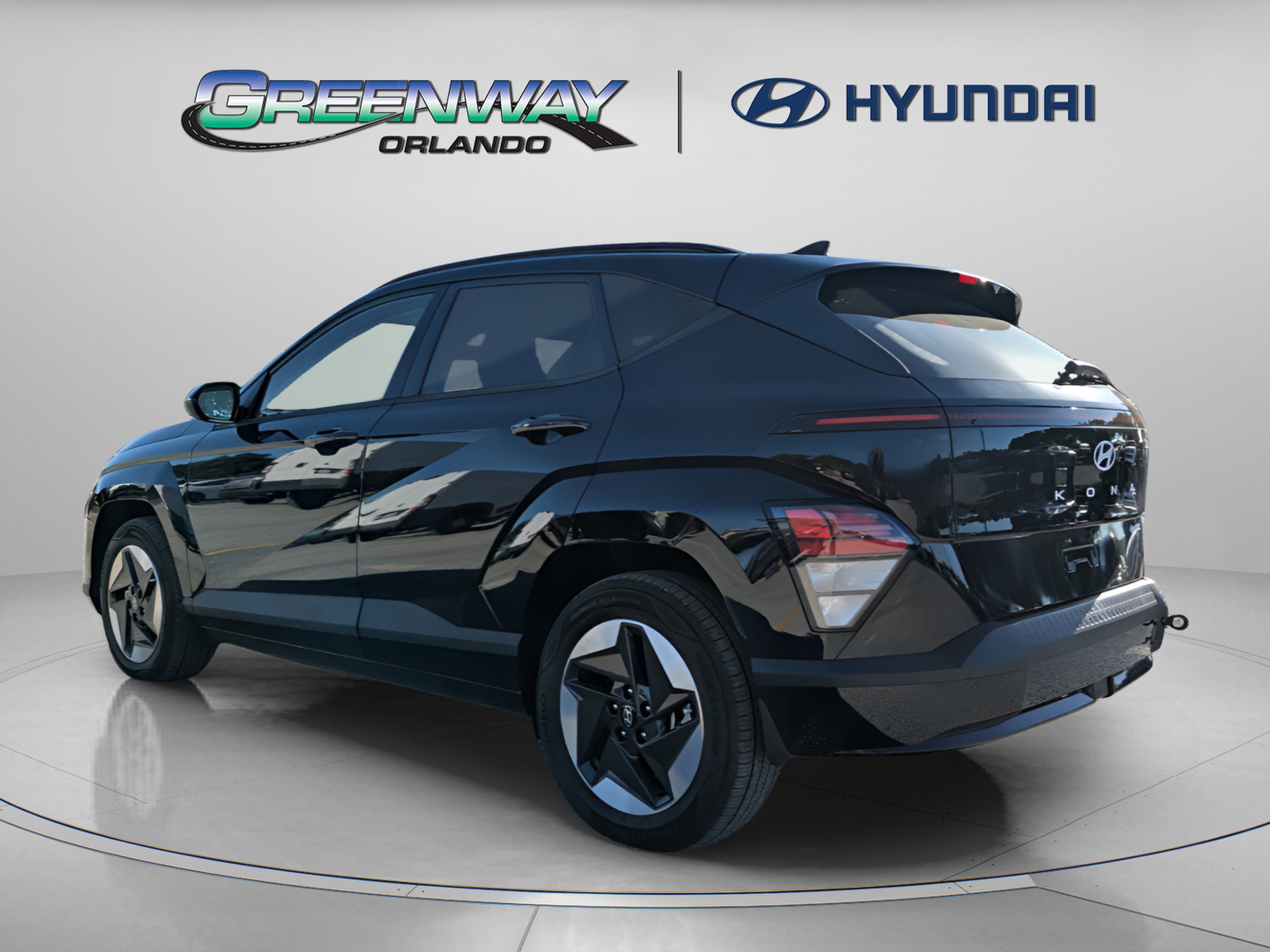 Used 2024 Abyss Black Pearl Hyundai SEL image 9
