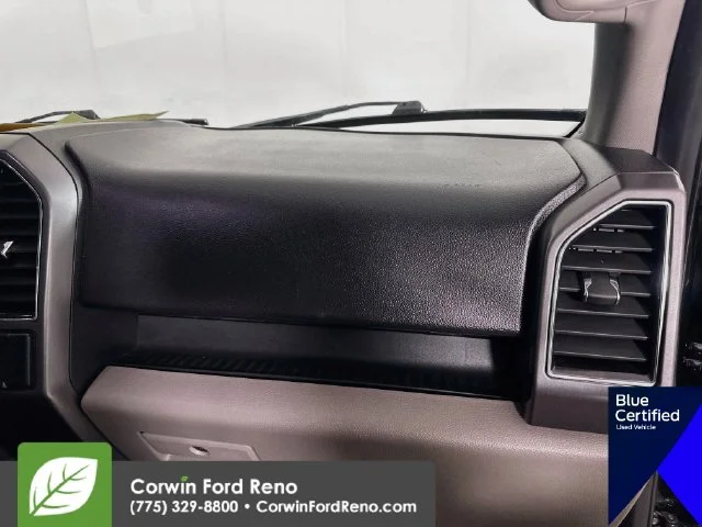 Used 2018 Shadow Black Ford XLT image 31