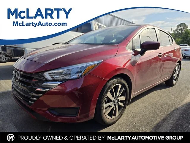 2025 Nissan Versa 1.6 SV CVT's photo