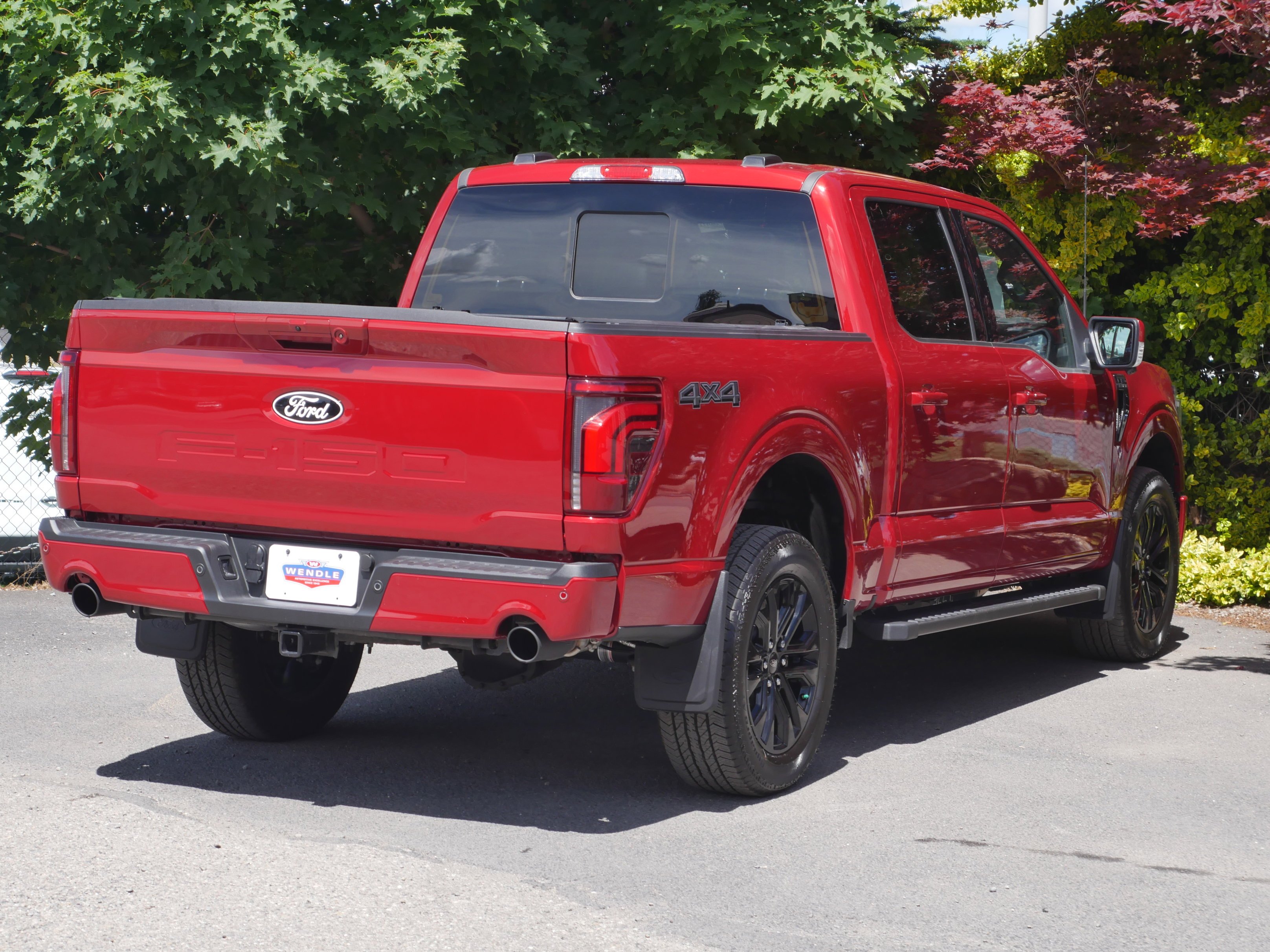 Certified Used 2025 Rapid Red Metallic Tinted Clearcoat Ford LARIAT image 30