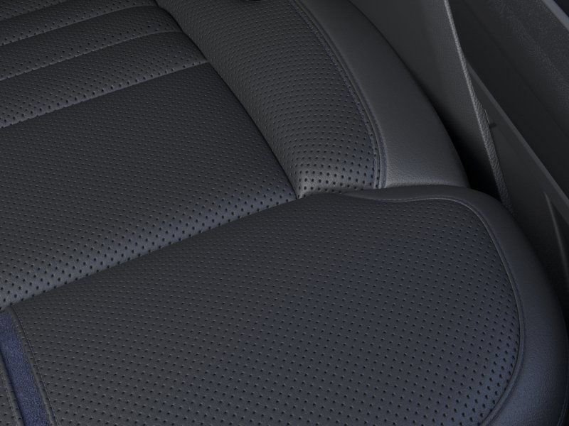 New 2025 Agate Black Metallic Ford Platinum® image 38