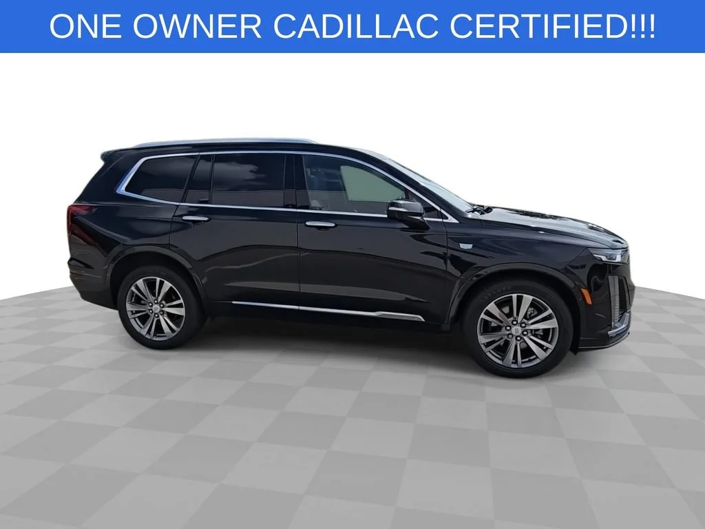Used 2022 Stellar Black Metallic Cadillac Premium Luxury image 9
