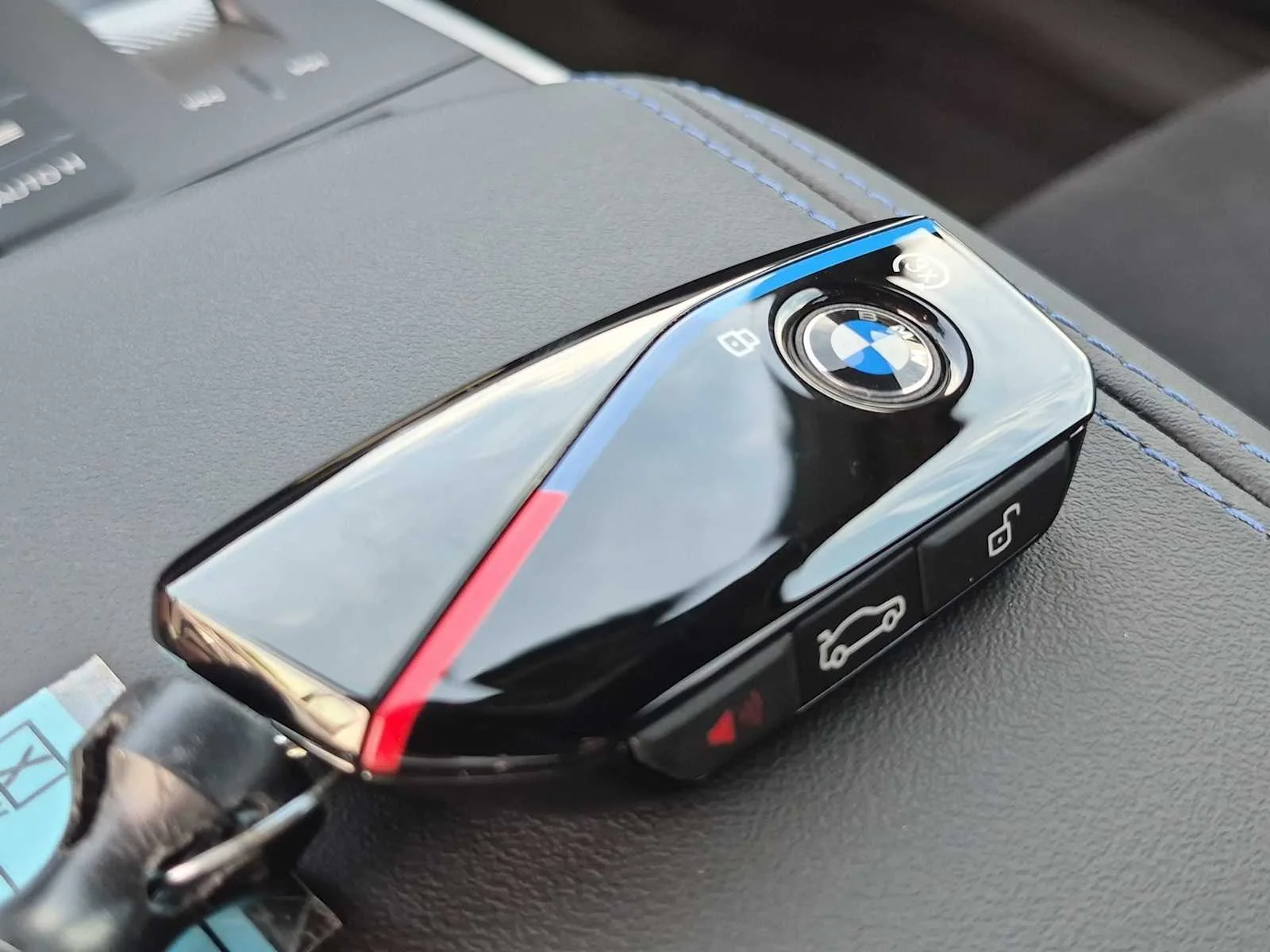 New 2027 Black Sapphire Metallic BMW M35i image 37