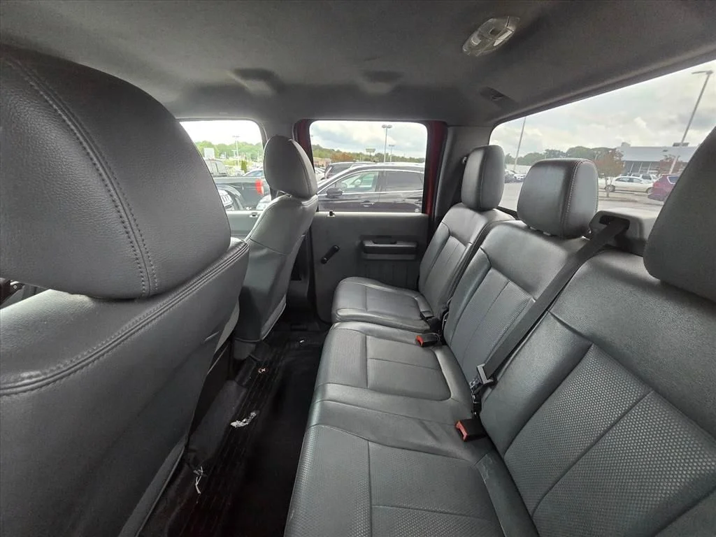 Used 2015 Red Ford XL image 5