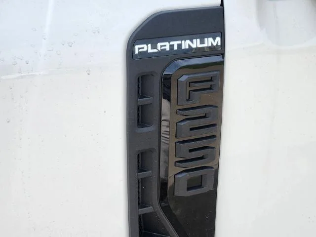 New 2026 Star White Metallic Tri-Coat Ford F-250® Platinum® image 31