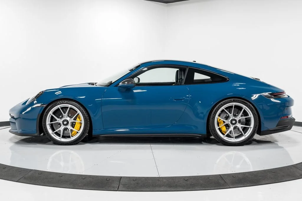 Used 2022 Oslo Blue Porsche GT3 image 5