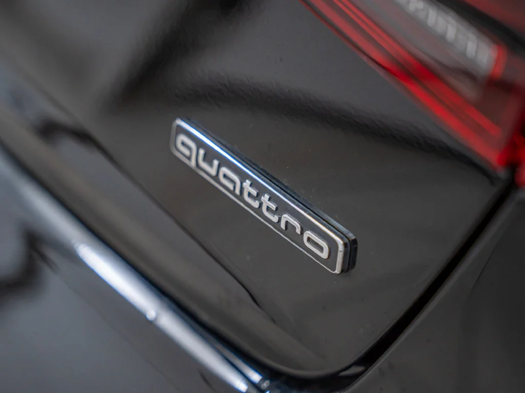 Used 2019 Brilliant Black Audi 2.0T Premium image 21
