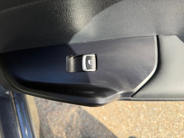 Used 2025 Gray Kia LXS image 35