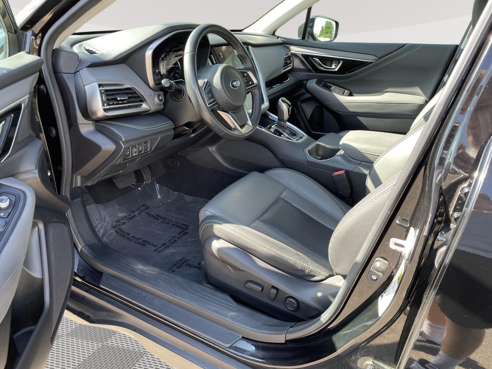 Used 2023 Crystal Black Silica Subaru Onyx Edition XT image 3
