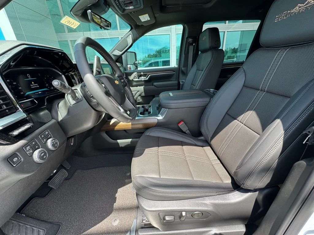 New 2026 White Chevrolet High Country image 12